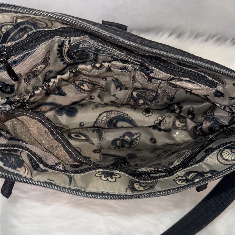 Lug Black Quilted Bag - Picture 7 of 7